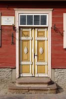 Kuldiga, Liepajas 17, doors